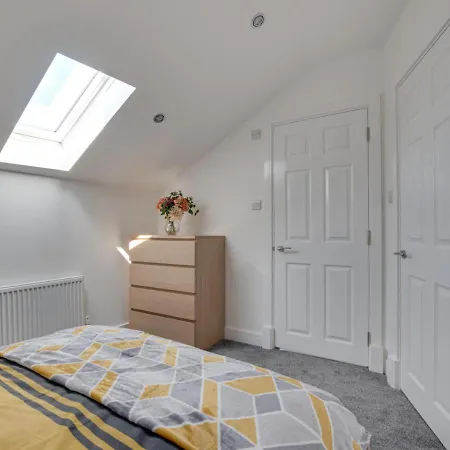 4 * Marske-by-the-Sea
